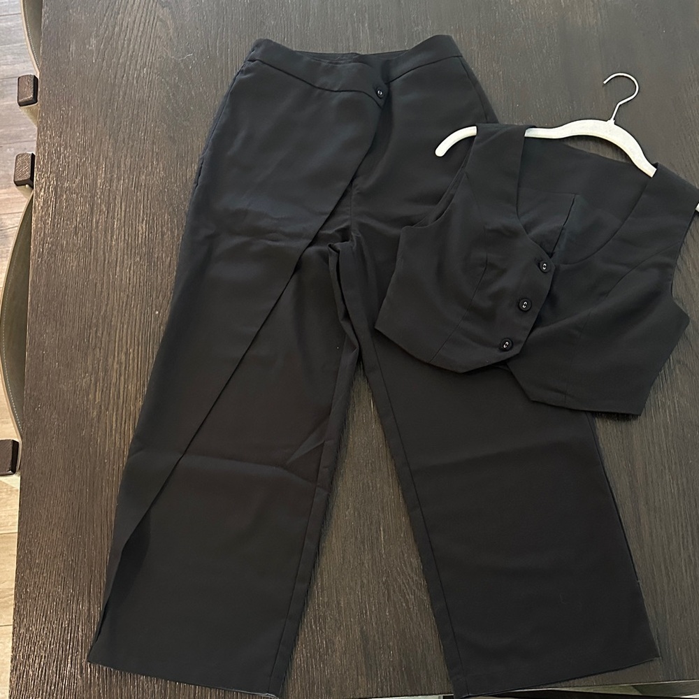 Commense Black Pants & Vest Set
